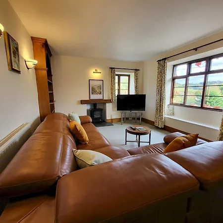 Wheelwrights House 度假居 *