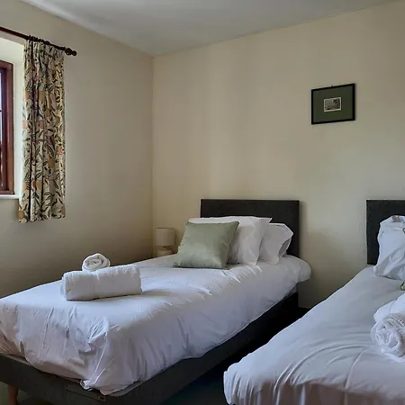 Wheelwrights House Holiday home *